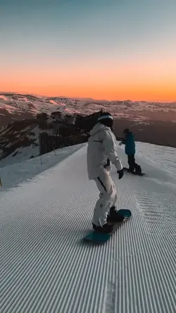1 CLIPS SLOWMO