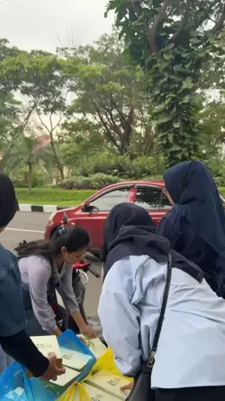Berbagi takjil