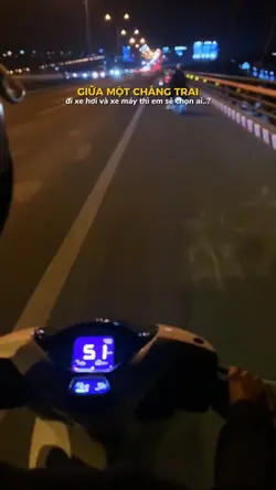 Giữa Một Chàng Trai