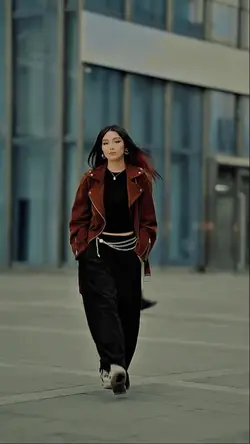 Slowmo fashion arab