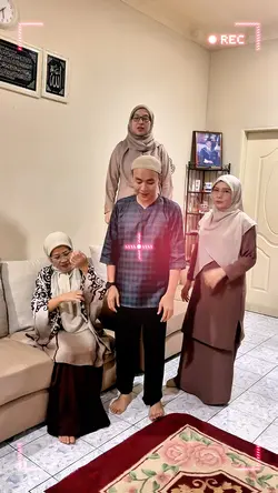 Meriah Lain Macam