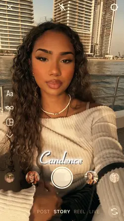 Reverse Selfie 