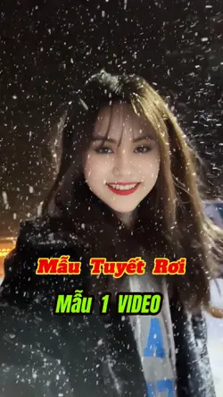 Mẫu Tuyết Rơi 