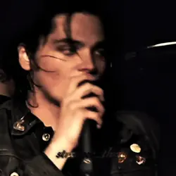 Gerard Way 