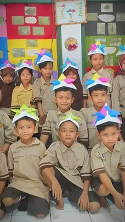 Jj berjalankesamping