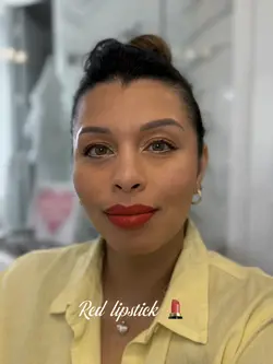 Red lipstick 💄 