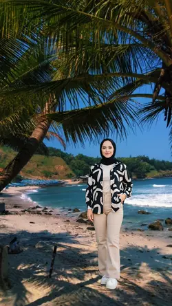 GANTI PAKE POTO KAMU