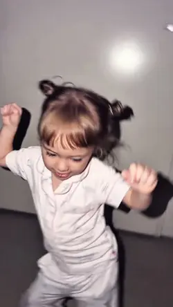 KAMARI JOGET