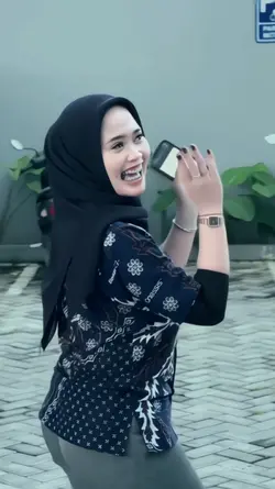 slowmo sabar