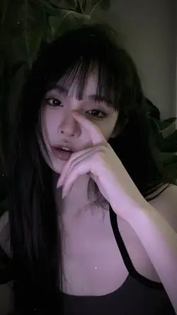 2 ảnh cuốn