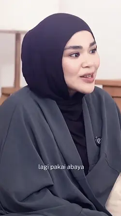 Kalo Lagi Pake Abaya