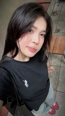 Theo anh về nhà