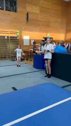 Beautiful slowmo<3