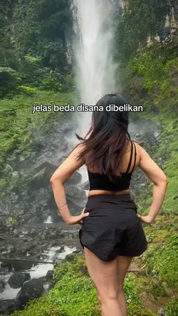 Pesona bulan juli