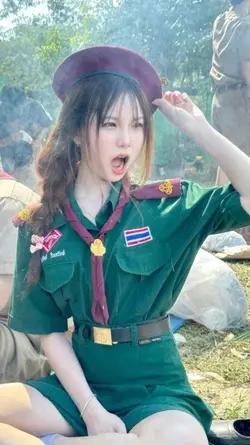 อองลี