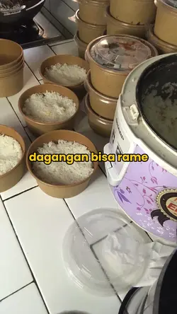 Pamerkan daganganmu 