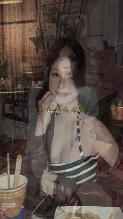 Đẹp như chính em
