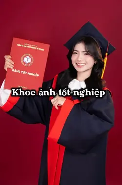Khoe ảnh tốt nghiệp