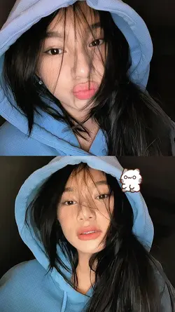 2 photos 