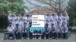 Versi 16:9 layangan
