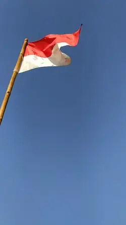 MERAH PUTIH BERKIBAR