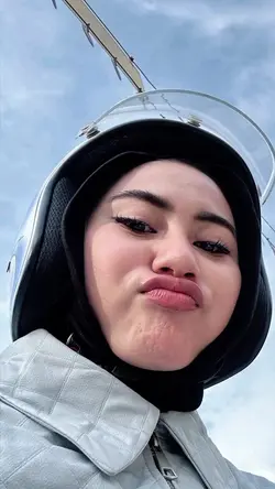 memilih nama