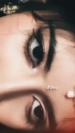 eyes slowmo+poetry 