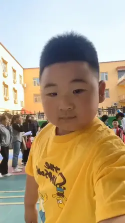 SLOWMO DANCE JUMP