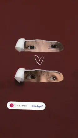 Khoe mắt cặp đôi