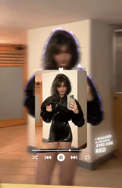 Aesthetic blur…!
