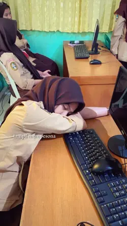 tampil mempesona