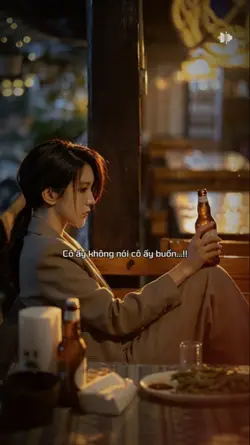 Cô ấy không nói