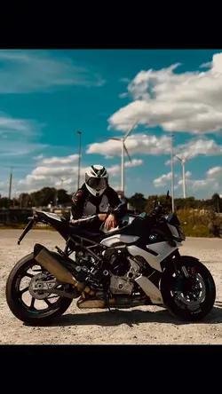 Motorcycle 