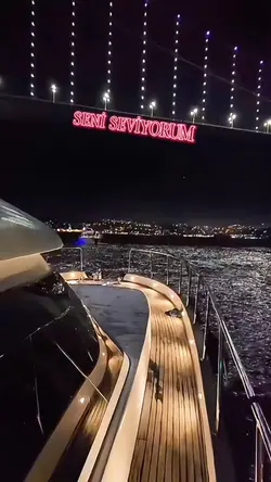 LAZER GÖSTERİ
