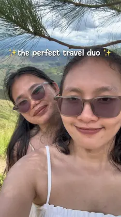 Travel duo