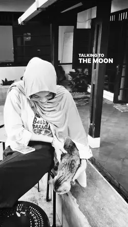 talking to the moon 
