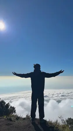 ESTETIK SLOWMO