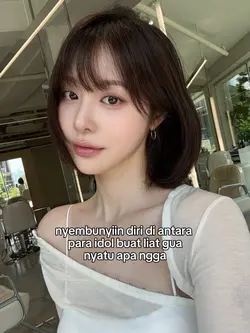 nyembunyiin diri 