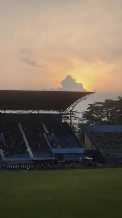 Malang belongs to me