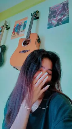 She's??