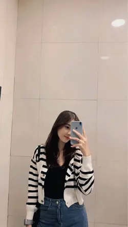 Girls Likes You