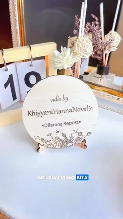 Papan nama ngonten
