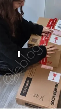 Modèle UGC Unboxing