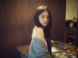 1 ảnh + màu