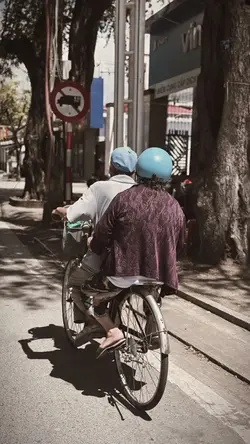 1 ảnh + màu