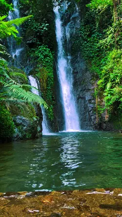 Template Air Terjun