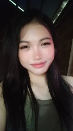 ចង់មានអ្នកសរសើរចឹងដែ