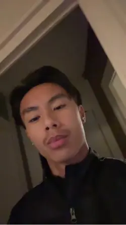 4 Clips