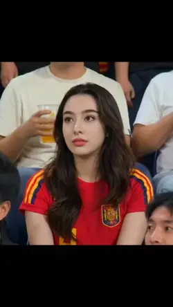 suporter cantik