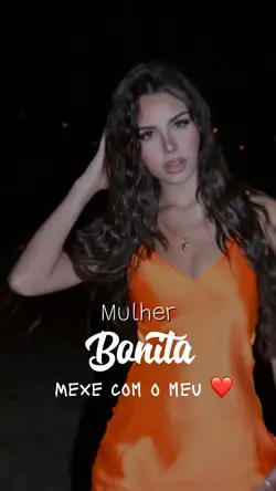 Mulher bonita mexe
